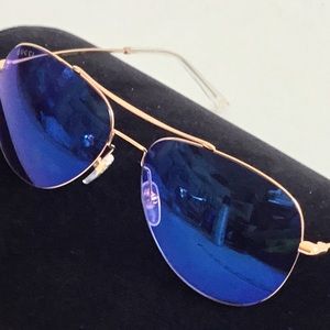 Gucci aviator sunglasses